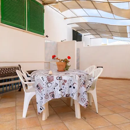 Bambu'-pescoluse 펜션 마리나 디 페스콜루스